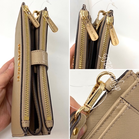 NWT Large Double Zip Wristlet - Picture 6 of 6